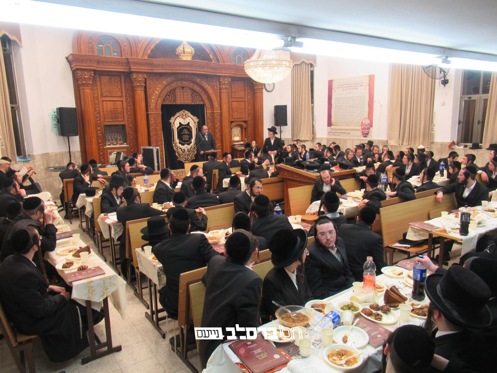 'לטייל בתורתו' • מעמד סיום תורה ב' והתחלת תורות כ"ג כ"ד תנינא